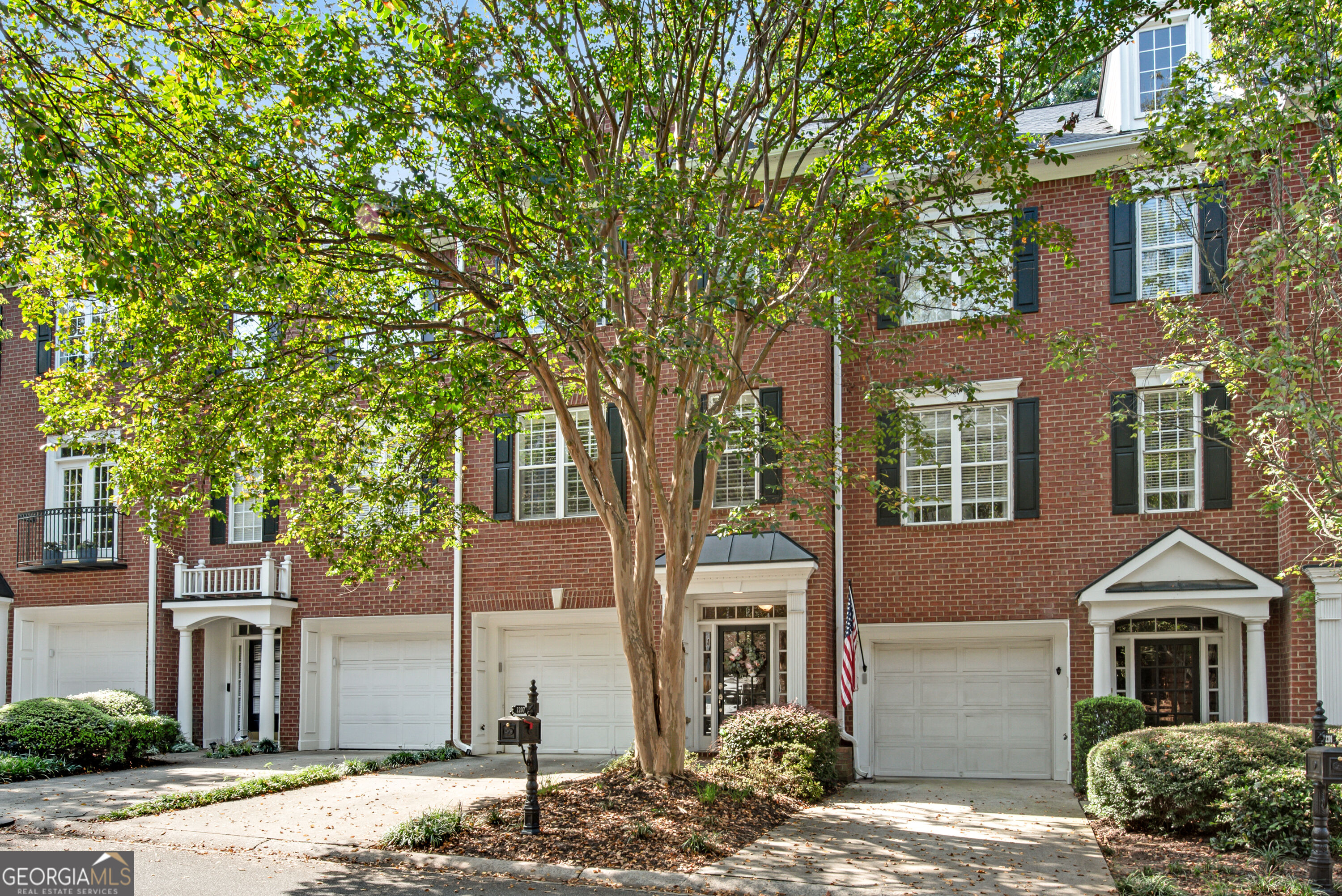 2207 Waters Edge Trail Property Photo 1