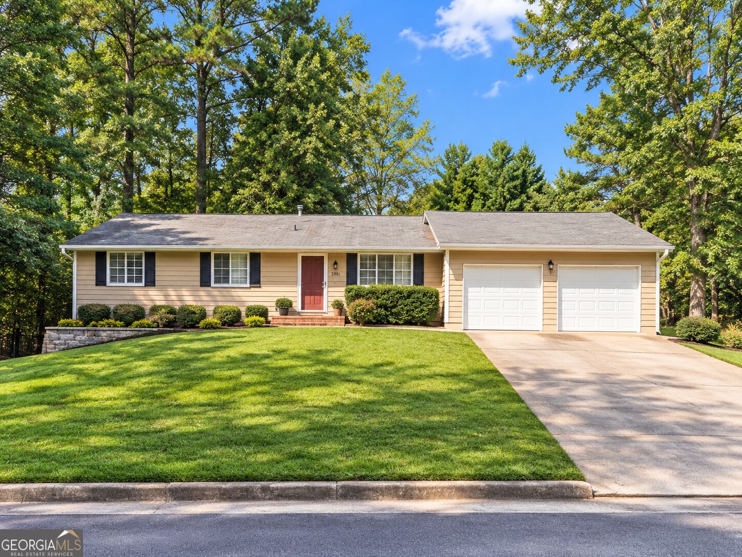 5104 Rock Glen Drive Property Photo 1