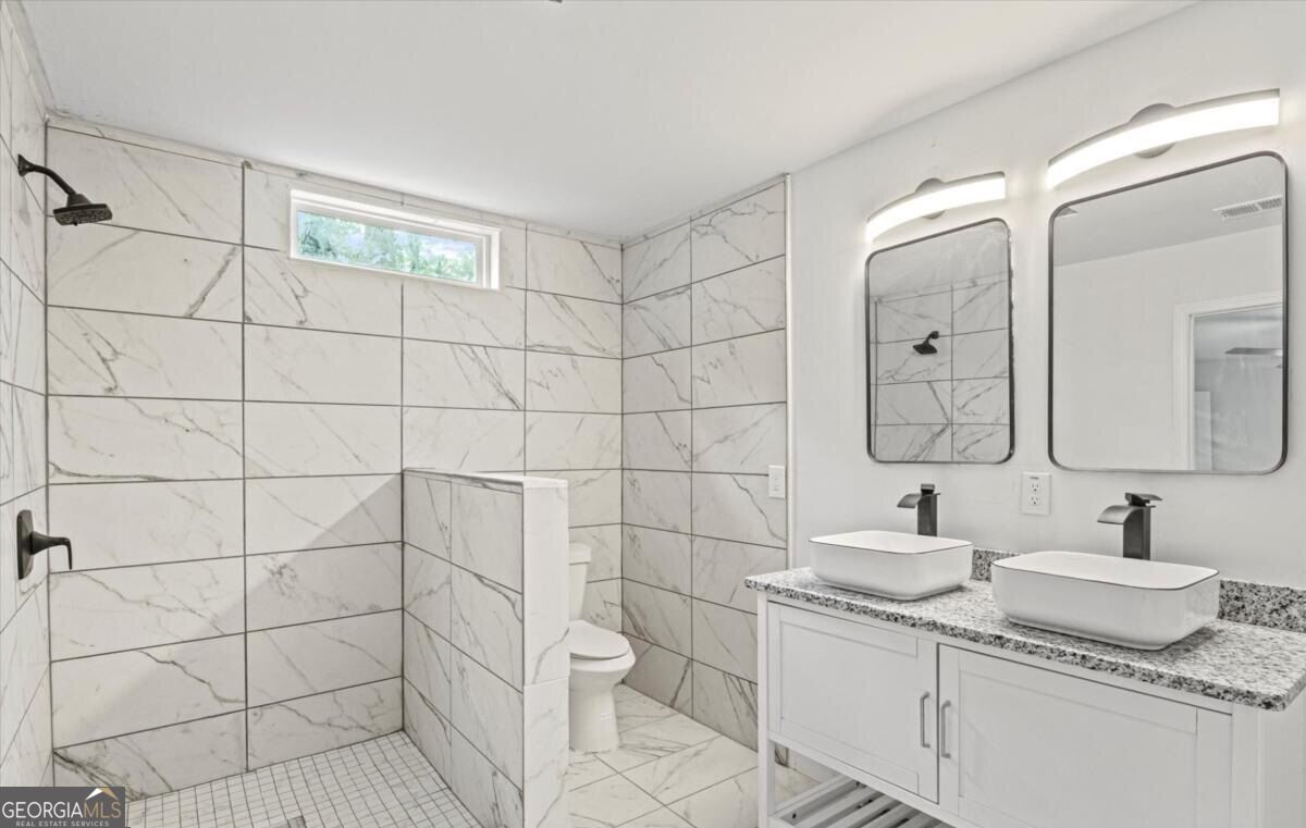 1077 Peeples Street Property Photo 12