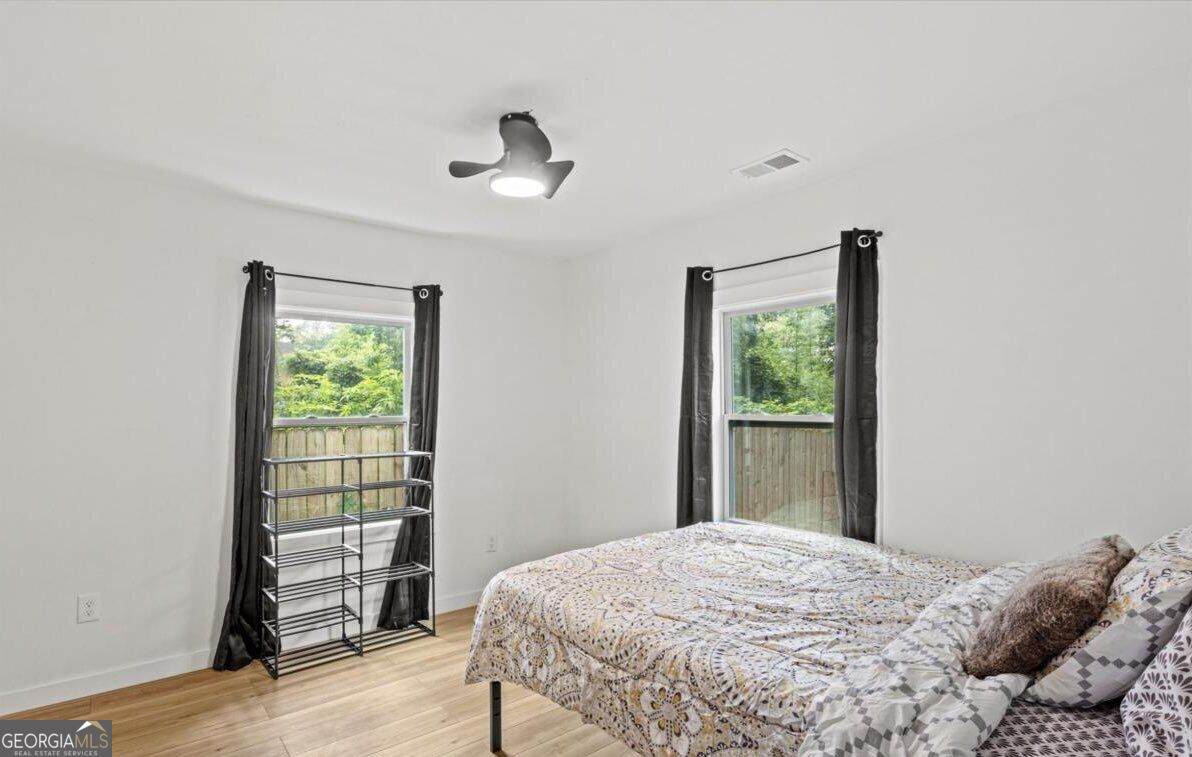 1077 Peeples Street Property Photo 15