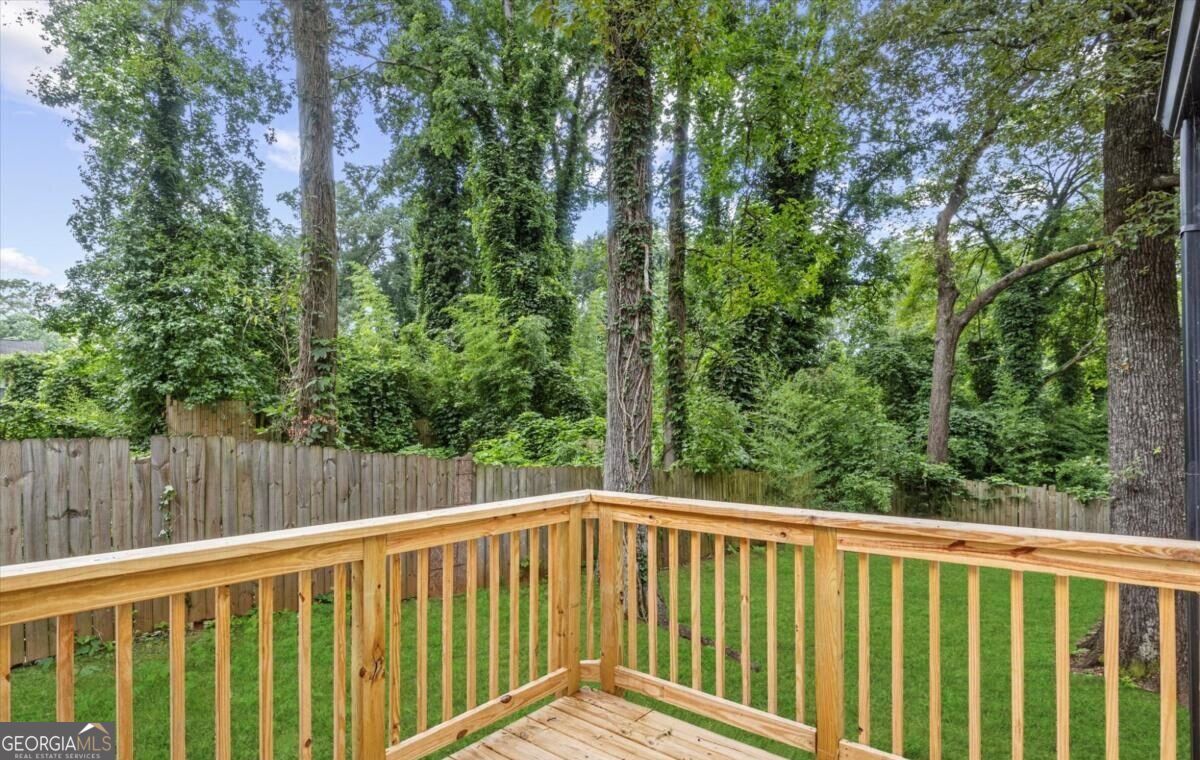 1077 Peeples Street Property Photo 19