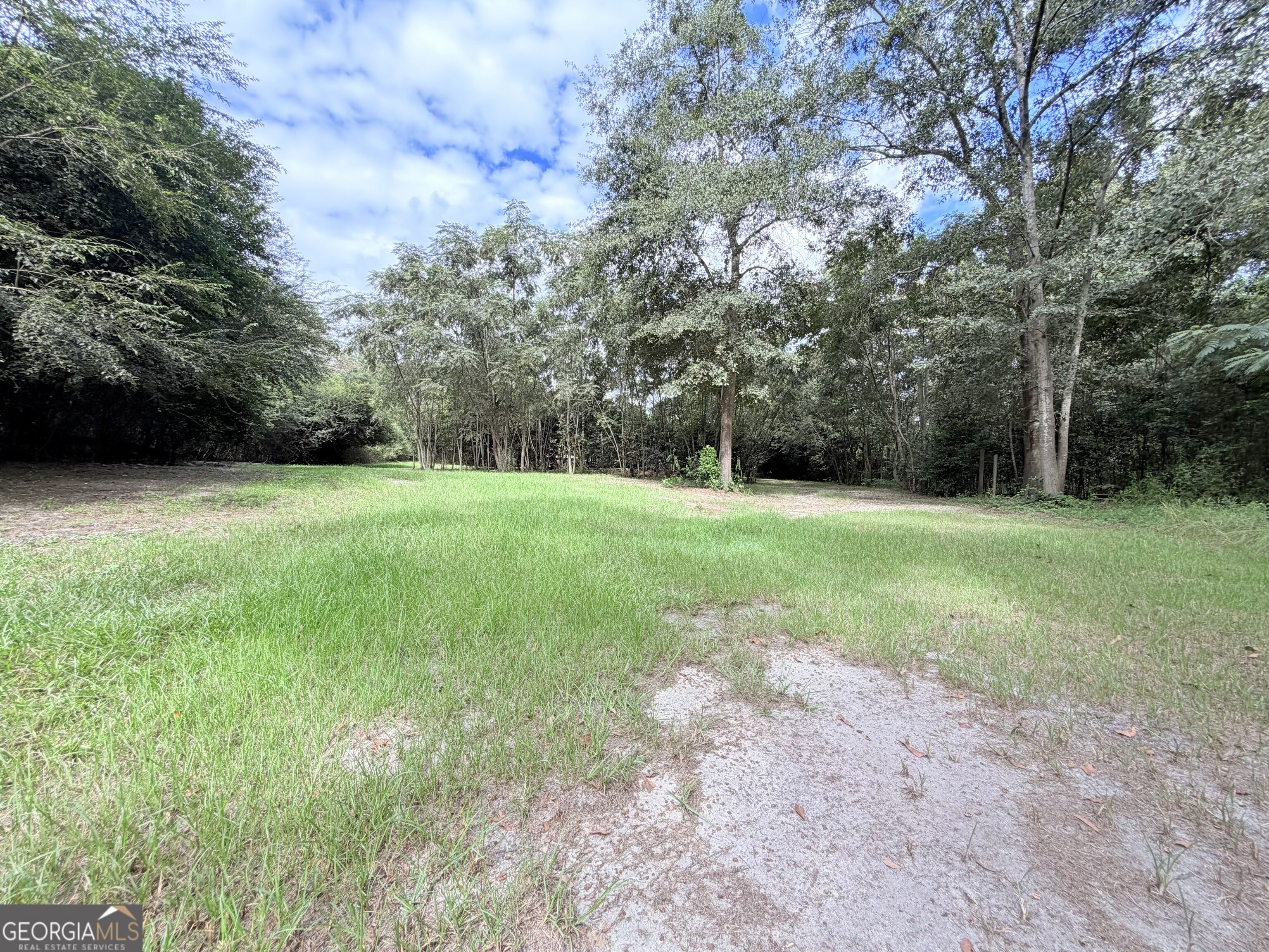 218 Railroad Street Property Photo 29