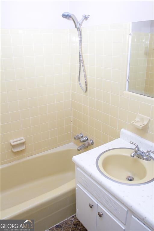 6202 Lance Lane Property Photo 8
