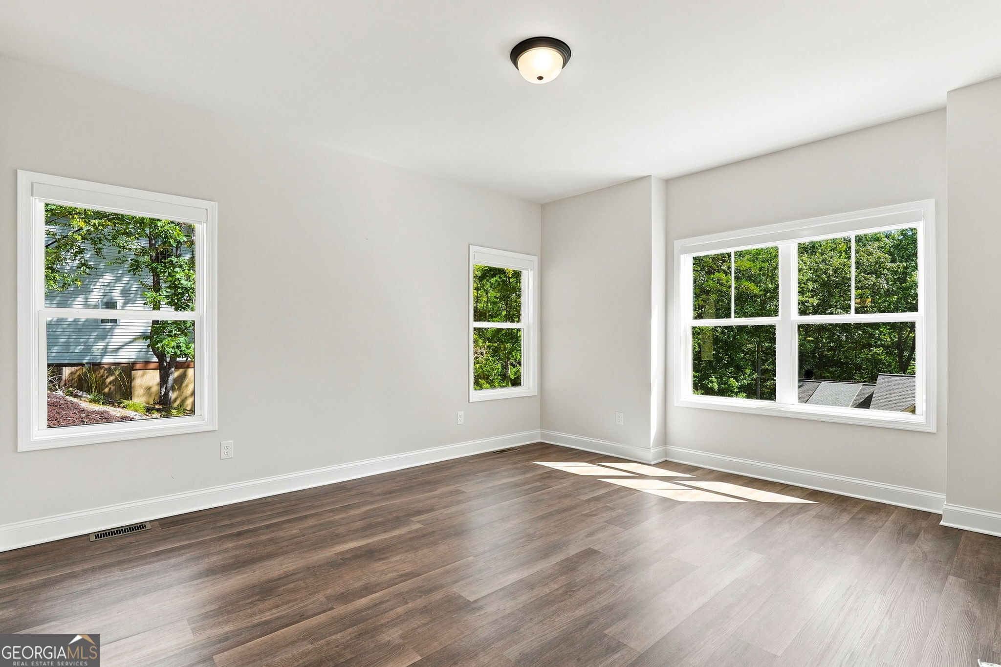 122 Council Oak Loop Property Photo 9