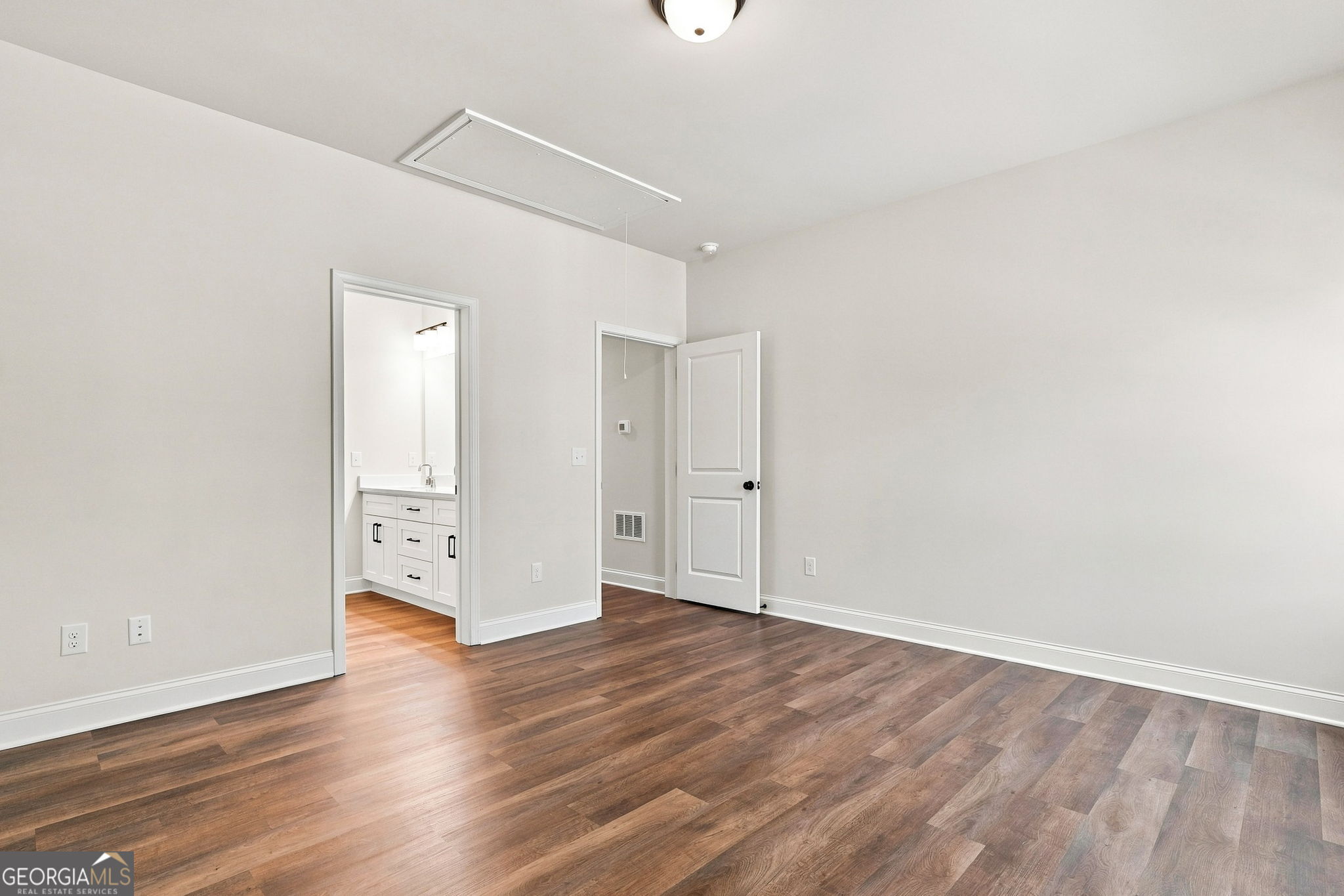122 Council Oak Loop Property Photo 17