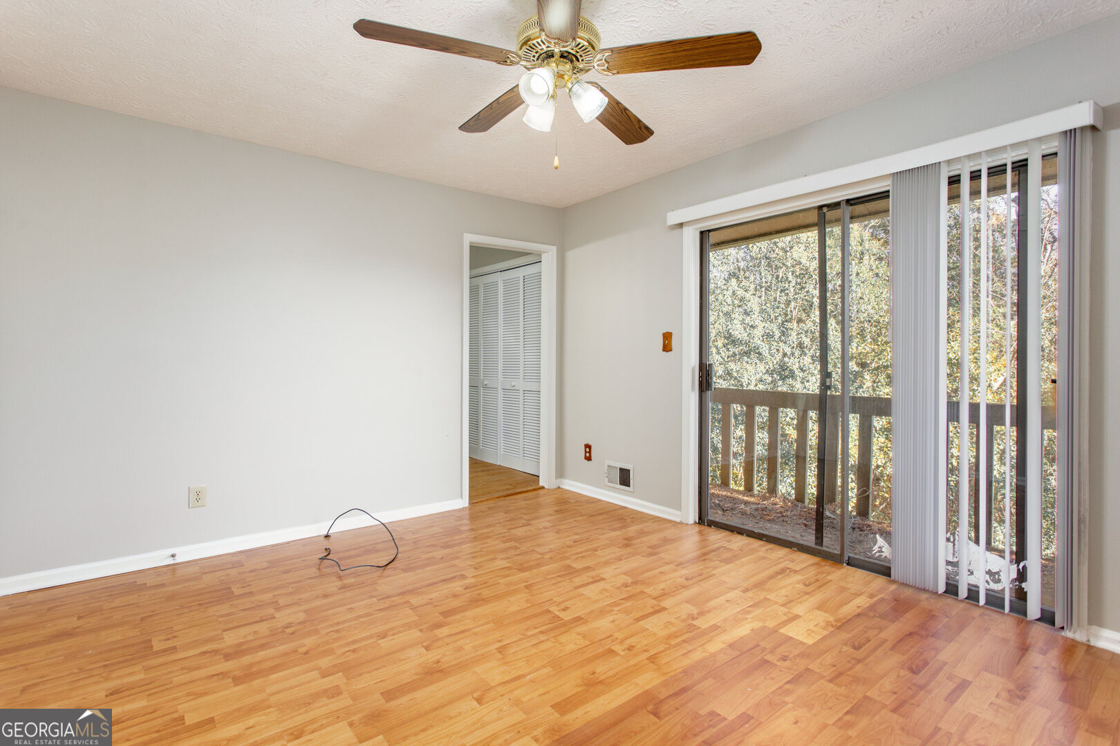 8642 Plumtree Drive Property Photo 16
