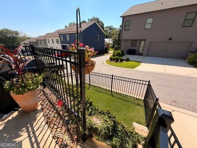 5611 Pine Street Property Photo 17