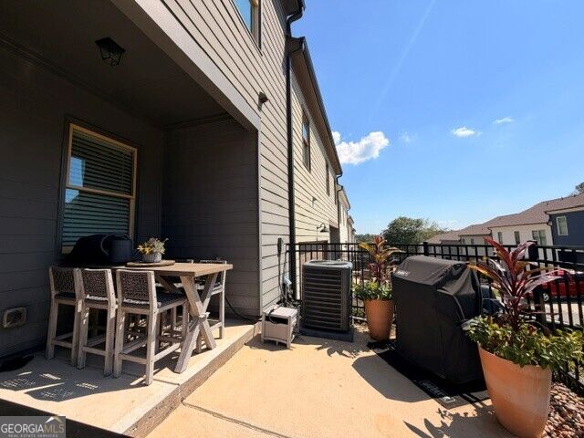 5611 Pine Street Property Photo 18