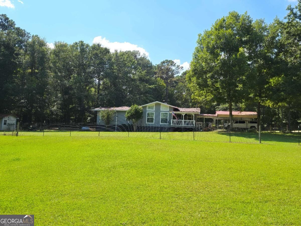 815 Hugley Road Property Photo 1
