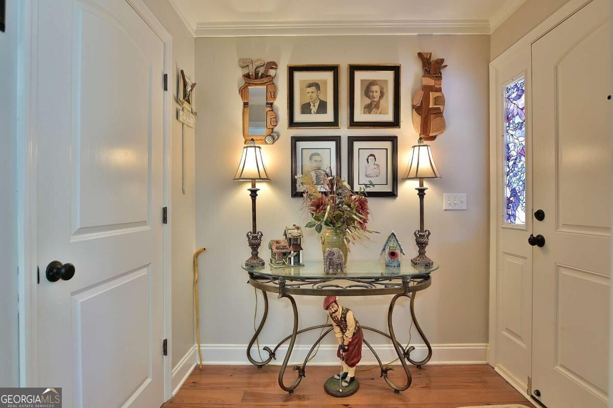 815 Hugley Road Property Photo 3