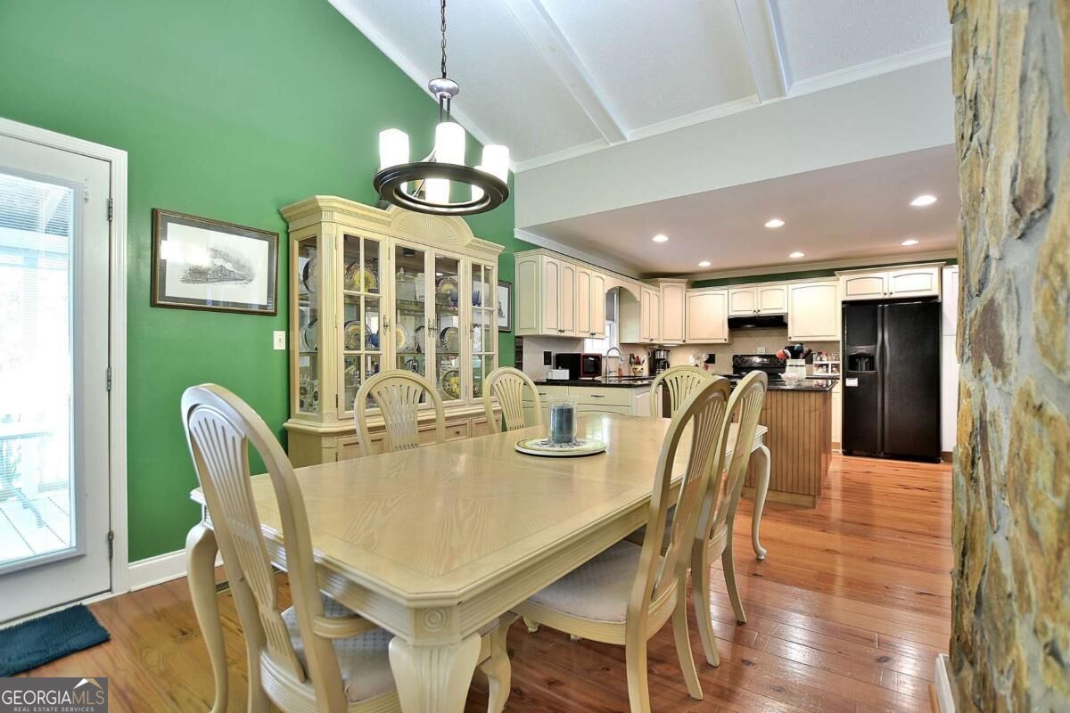 815 Hugley Road Property Photo 13