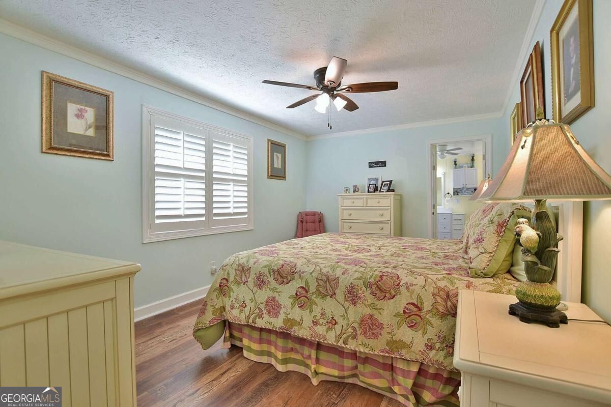 815 Hugley Road Property Photo 14