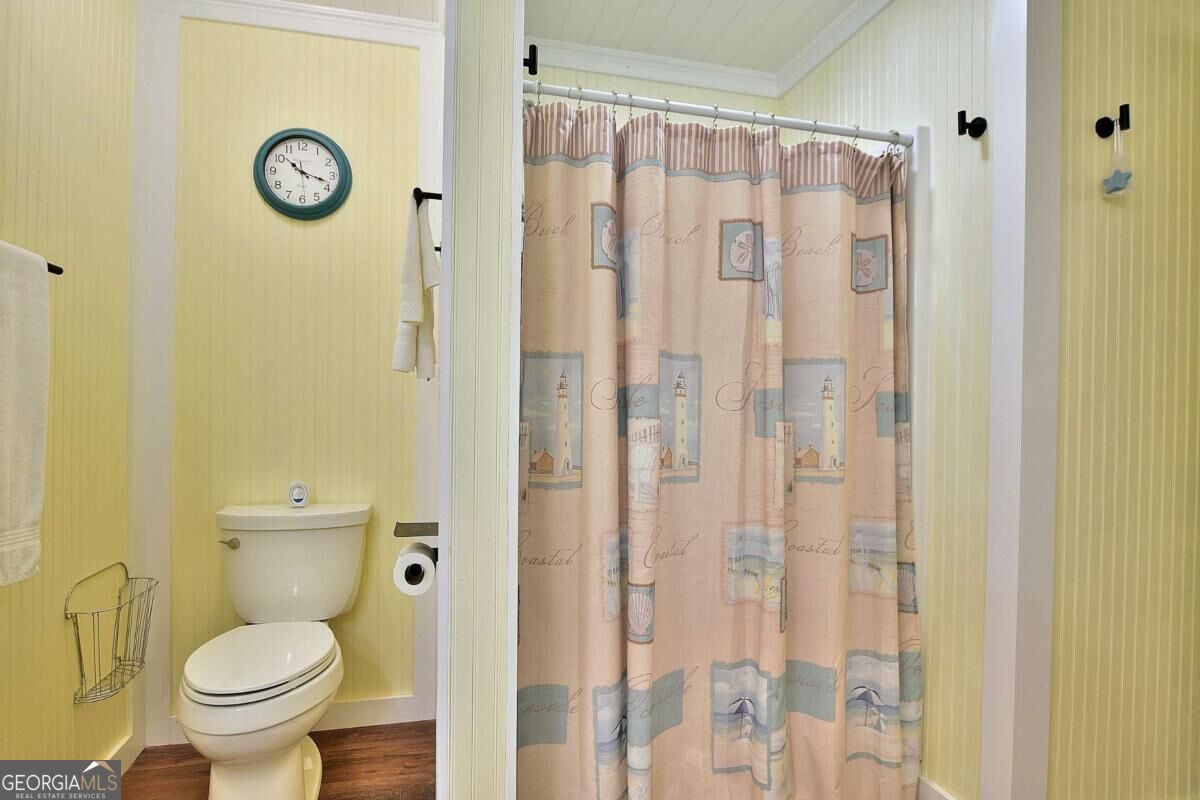 815 Hugley Road Property Photo 17