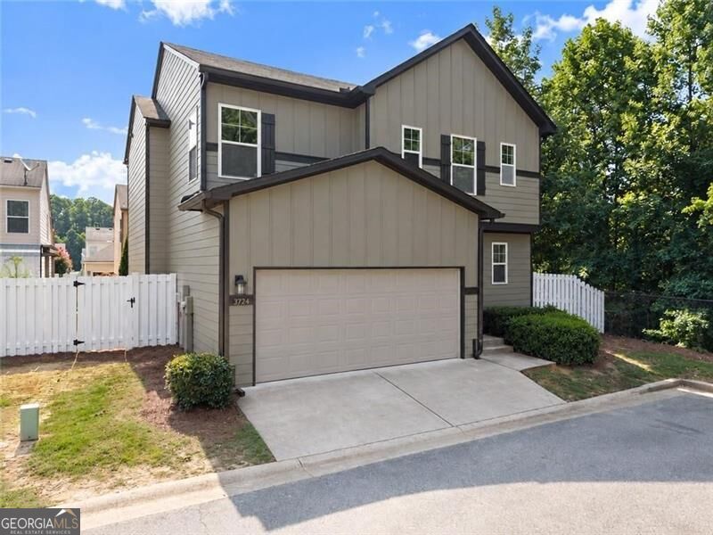 3724 Humber Court Property Photo 1