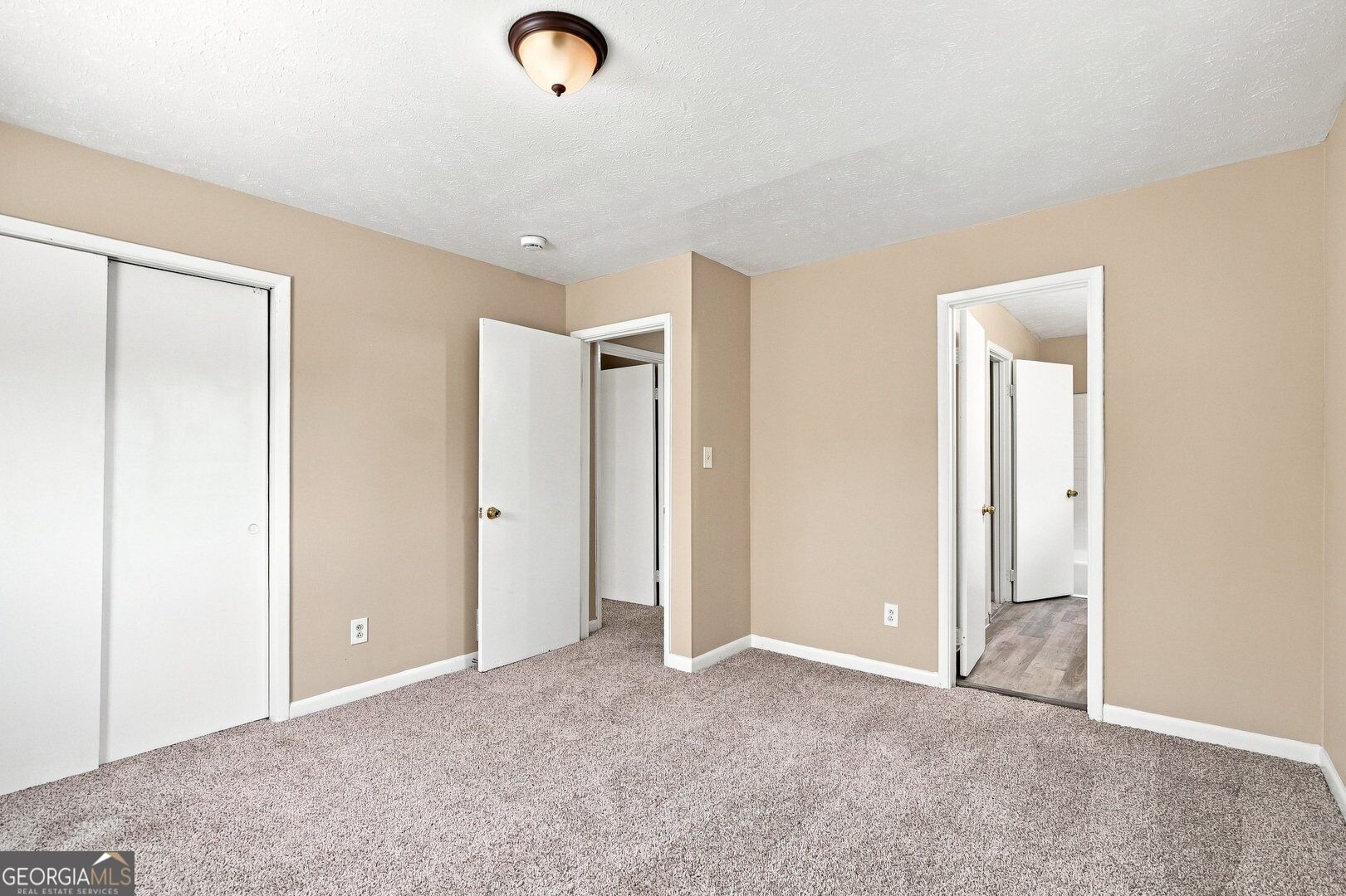8423 Magnolia Drive Property Photo 12
