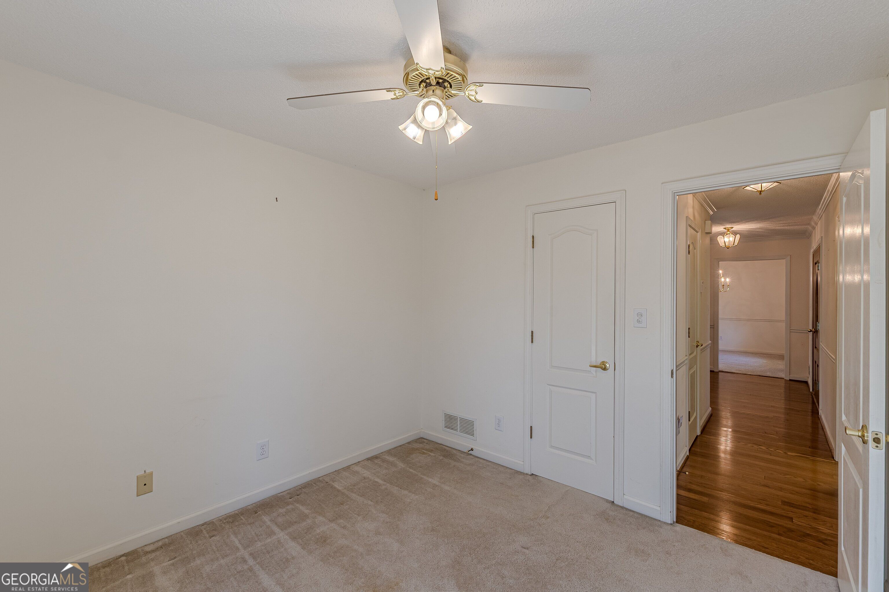 110 Eastfield Court Property Photo 33