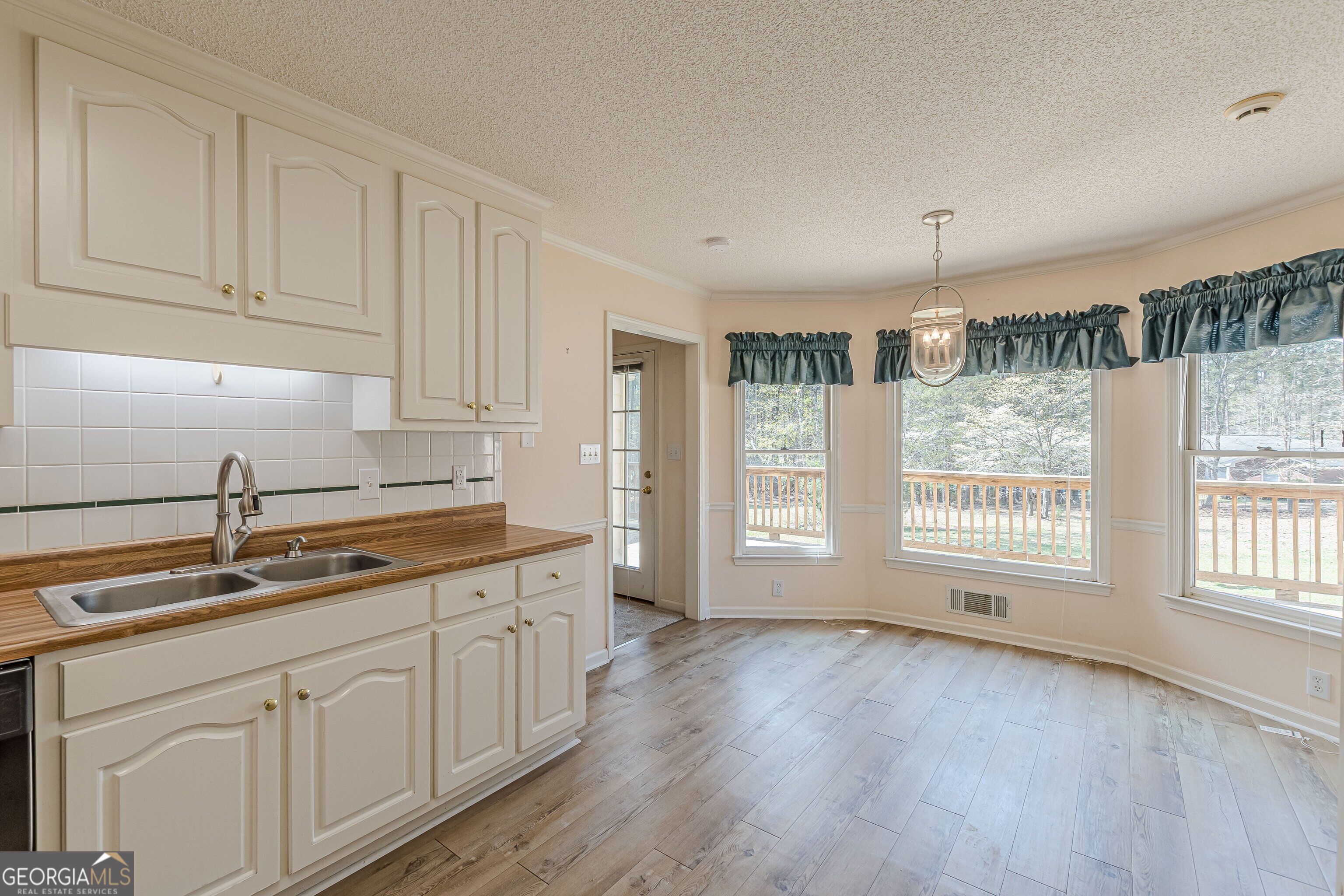 110 Eastfield Court Property Photo 42