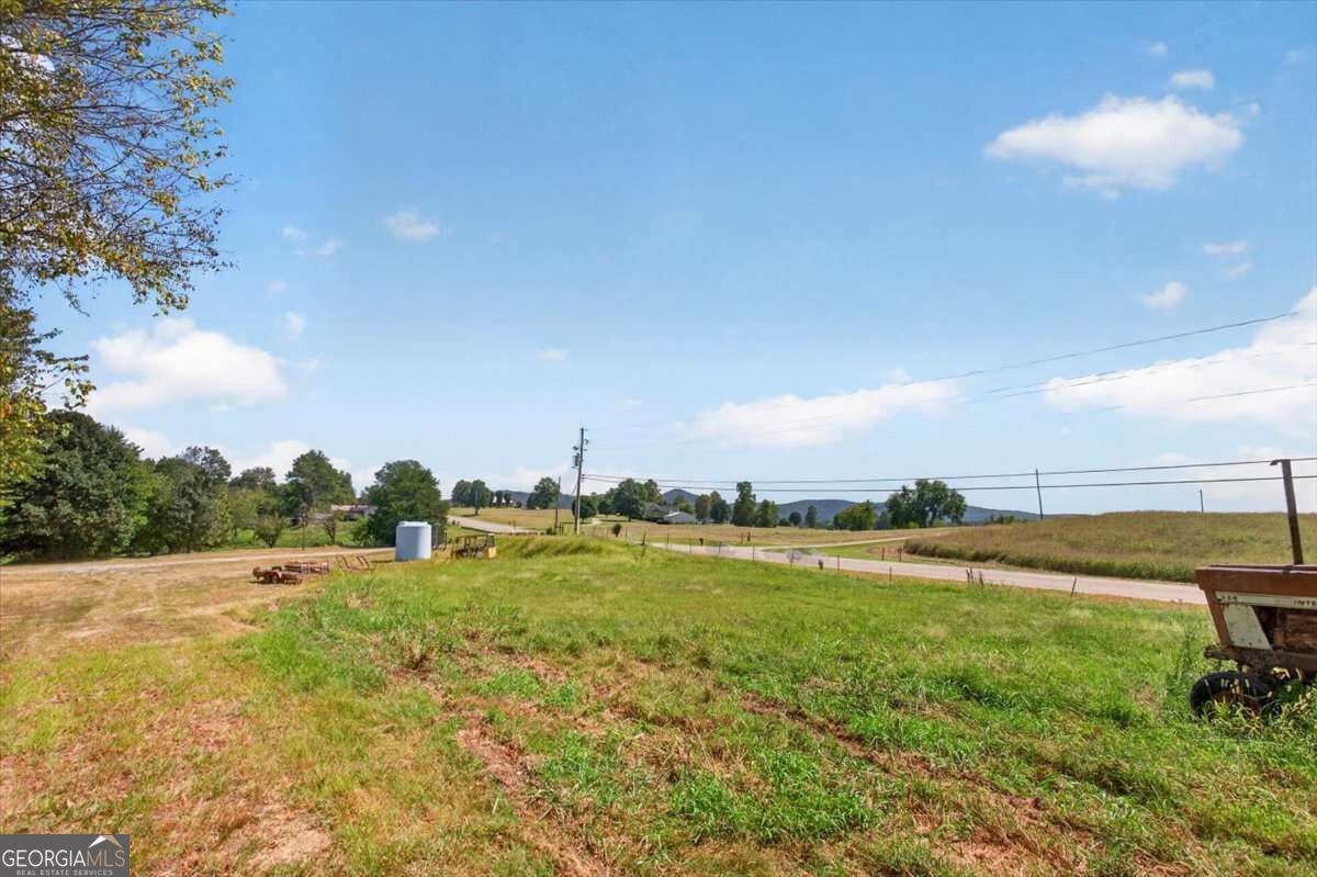 5724 Highway 53 W Property Photo 35