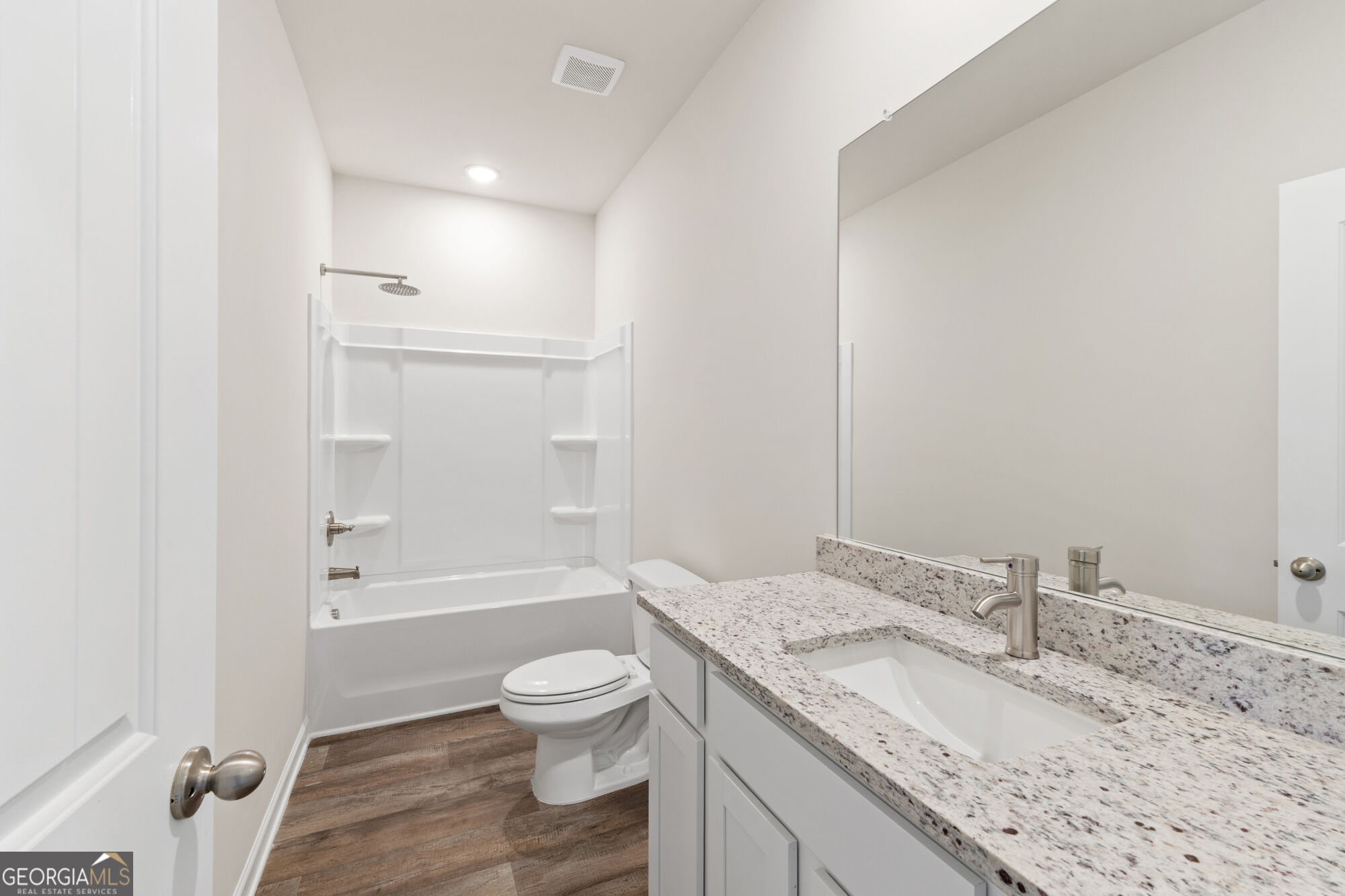 1158 Homer Way Property Photo 17