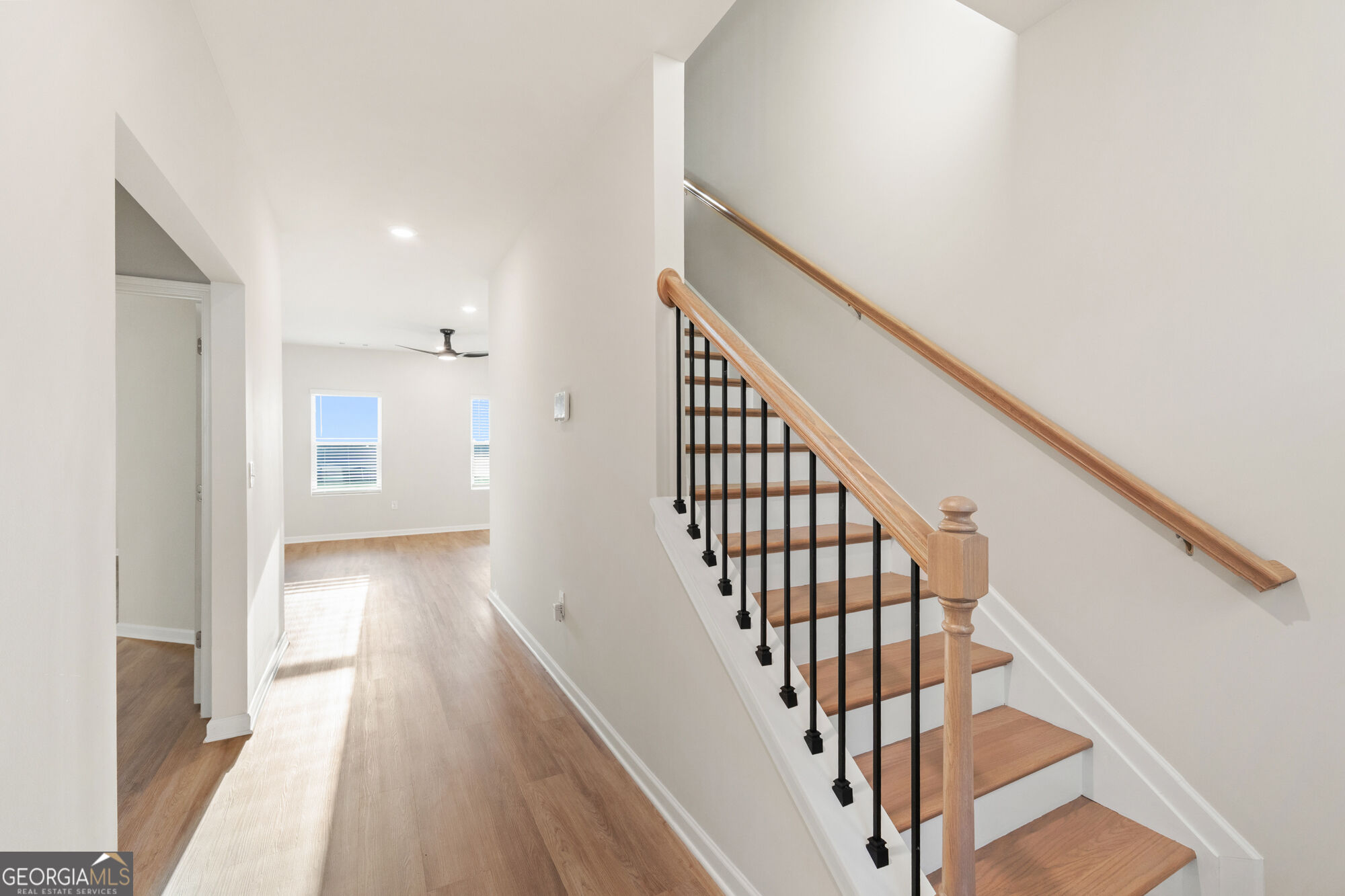 1172 Homer Way Property Photo 15