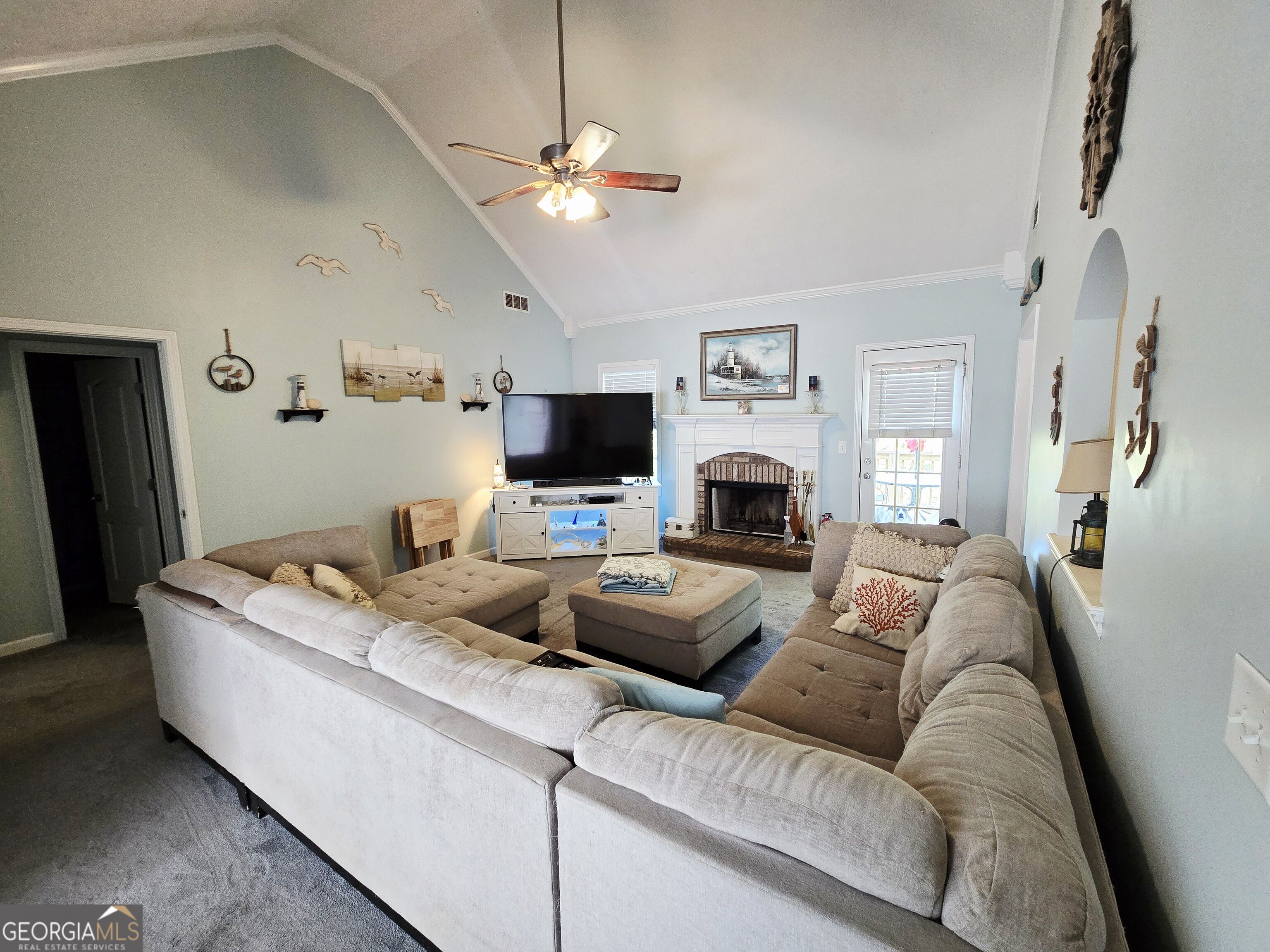 209 Clearwater Drive Property Photo 10