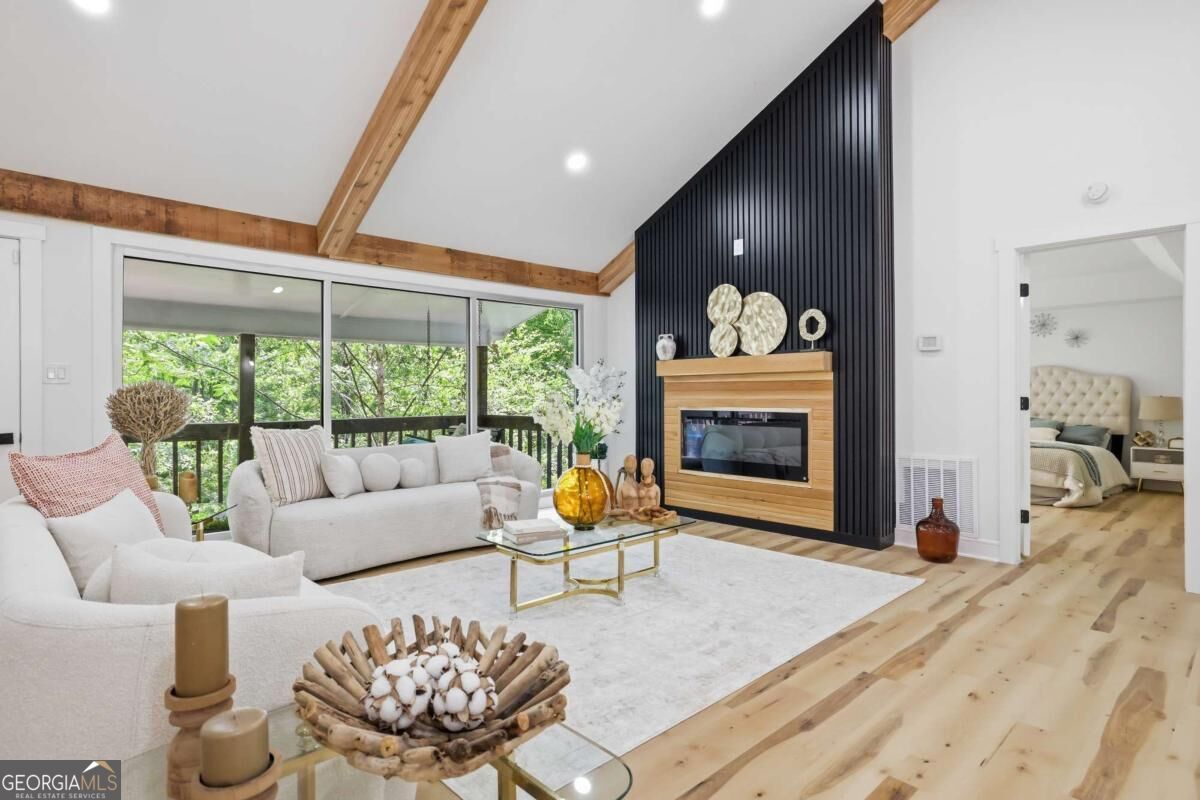 130 Council Oak Loop Property Photo 1