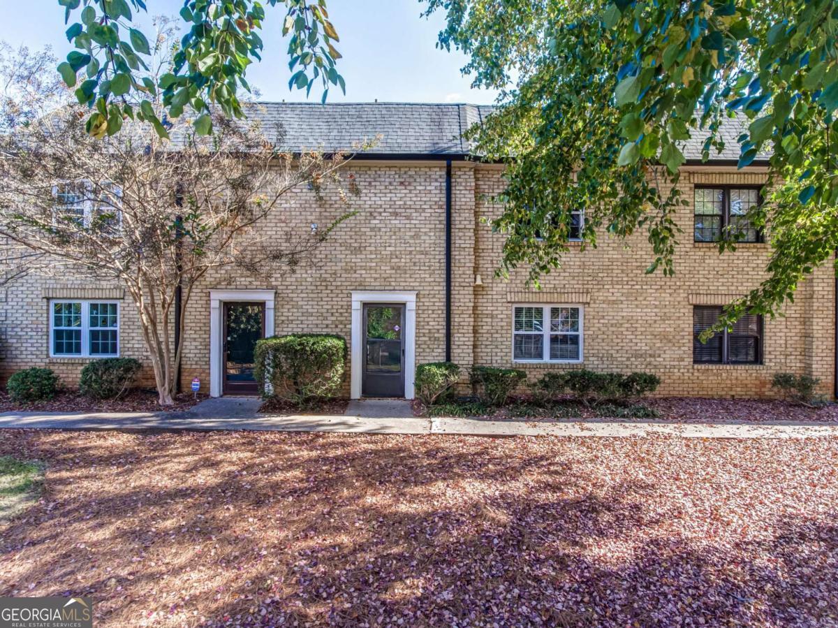 280 Winding River Road # B Property Photo 2