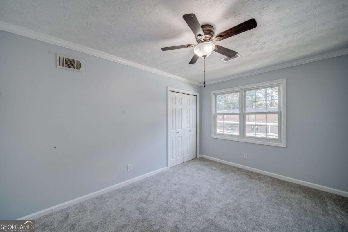 280 Winding River Road # B Property Photo 29