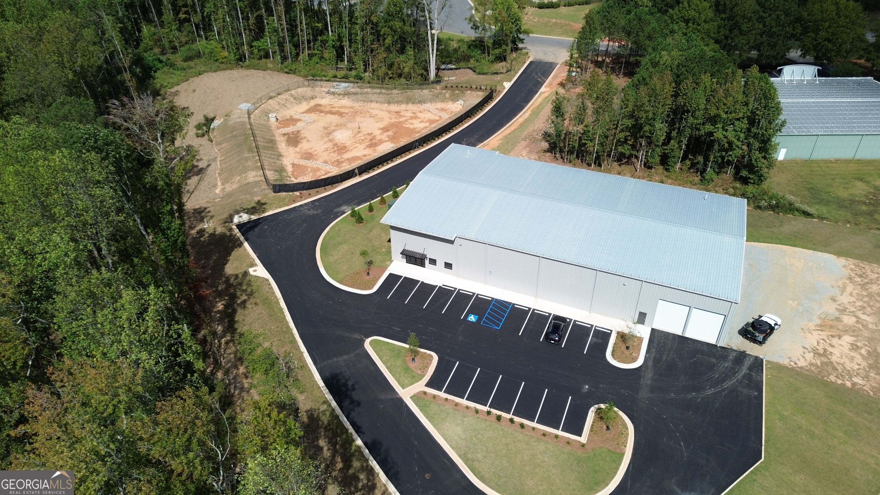 40 Gtd Loop Property Photo 2