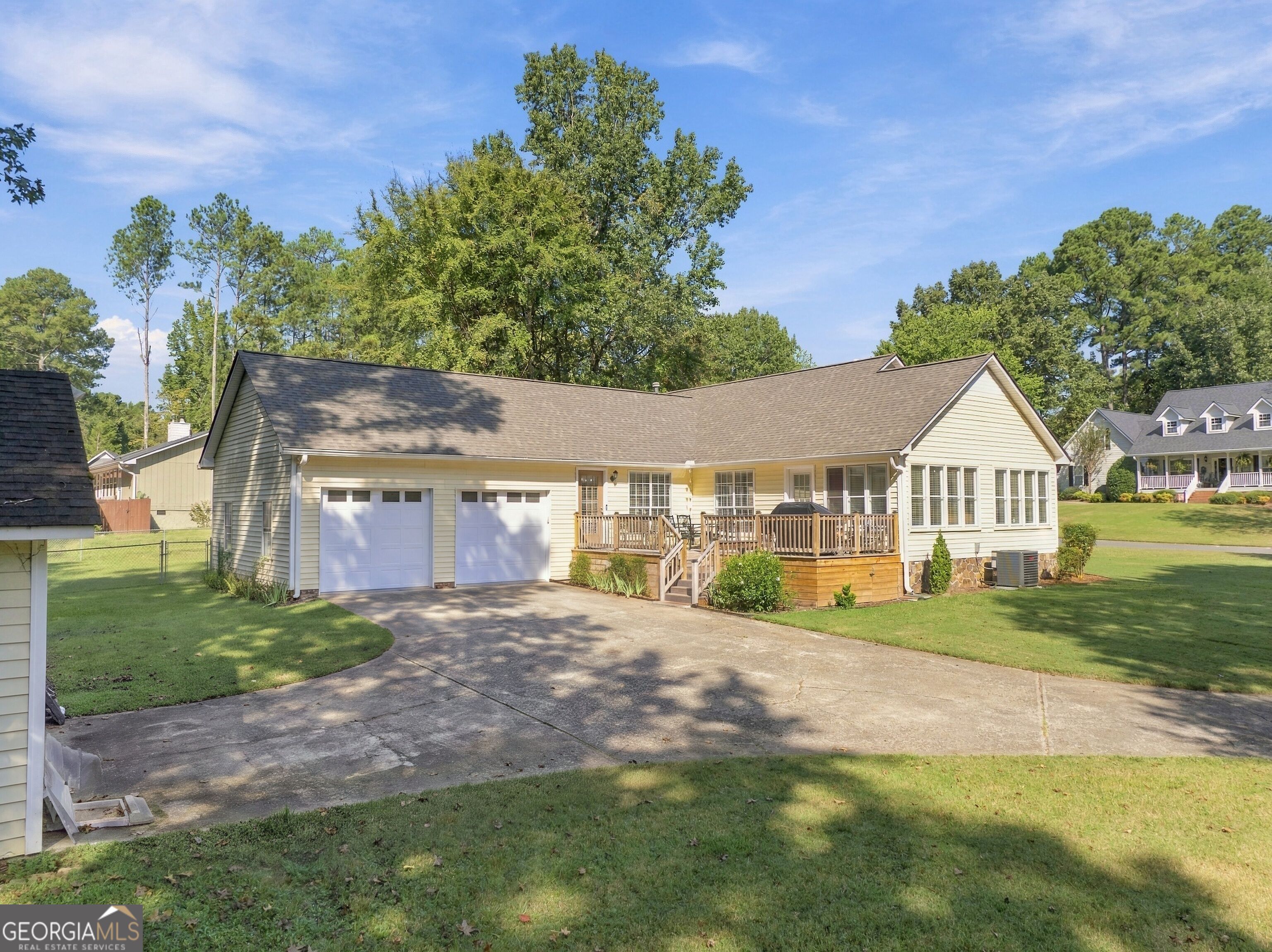 17 Bennington Drive Nw Property Photo 51