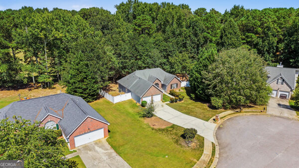 185 Penny Lane Property Photo 29