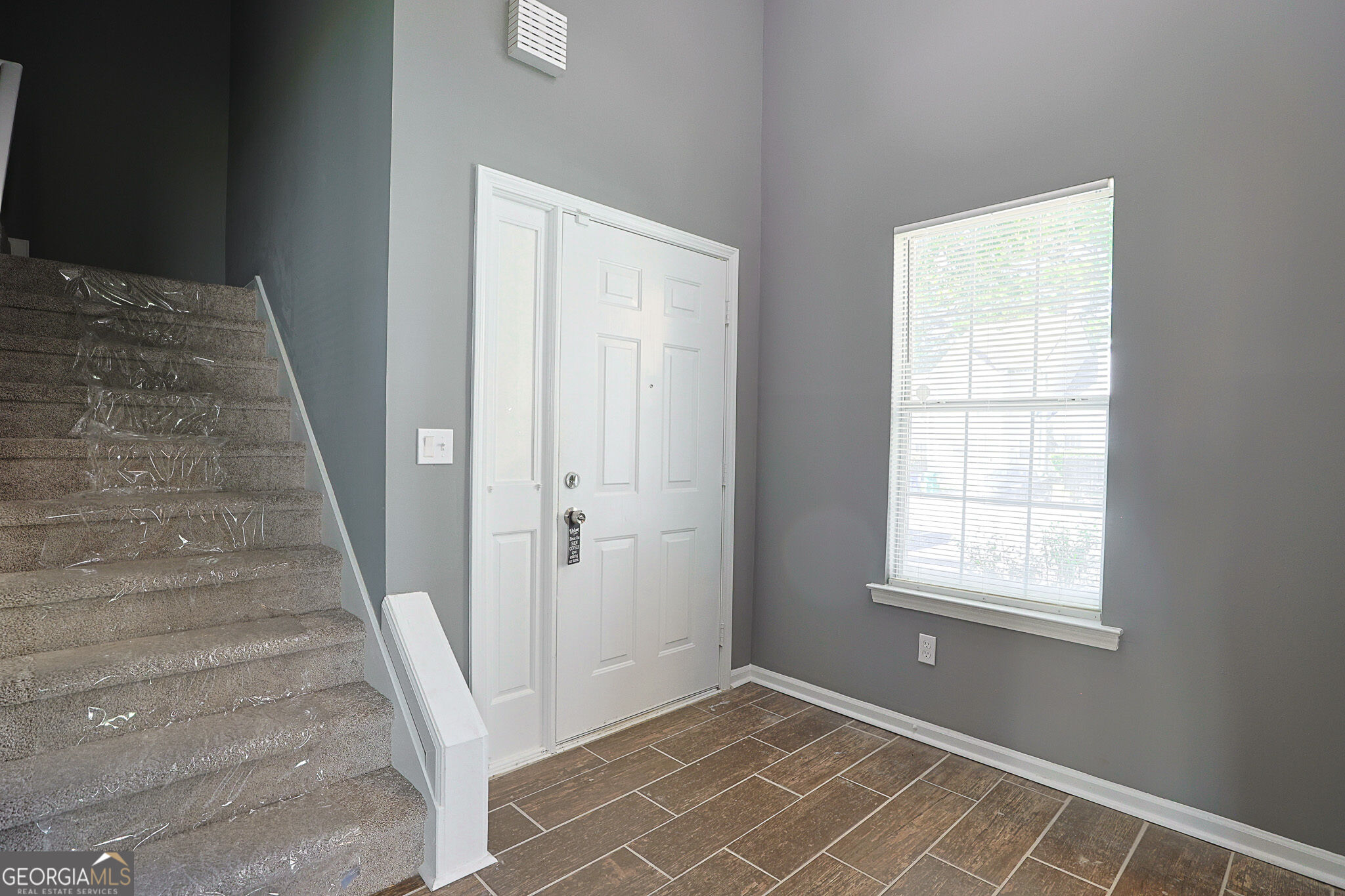 5964 Sherwood Trace Property Photo 4