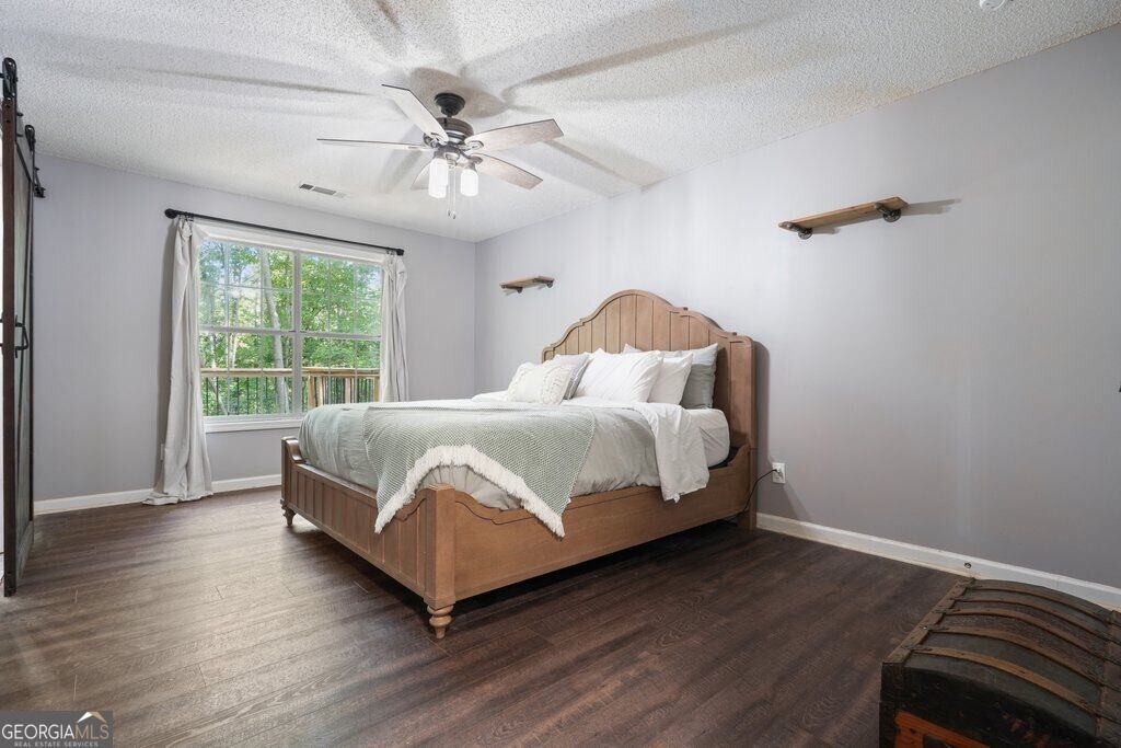 1372 Towne Harbor Trail Property Photo 3