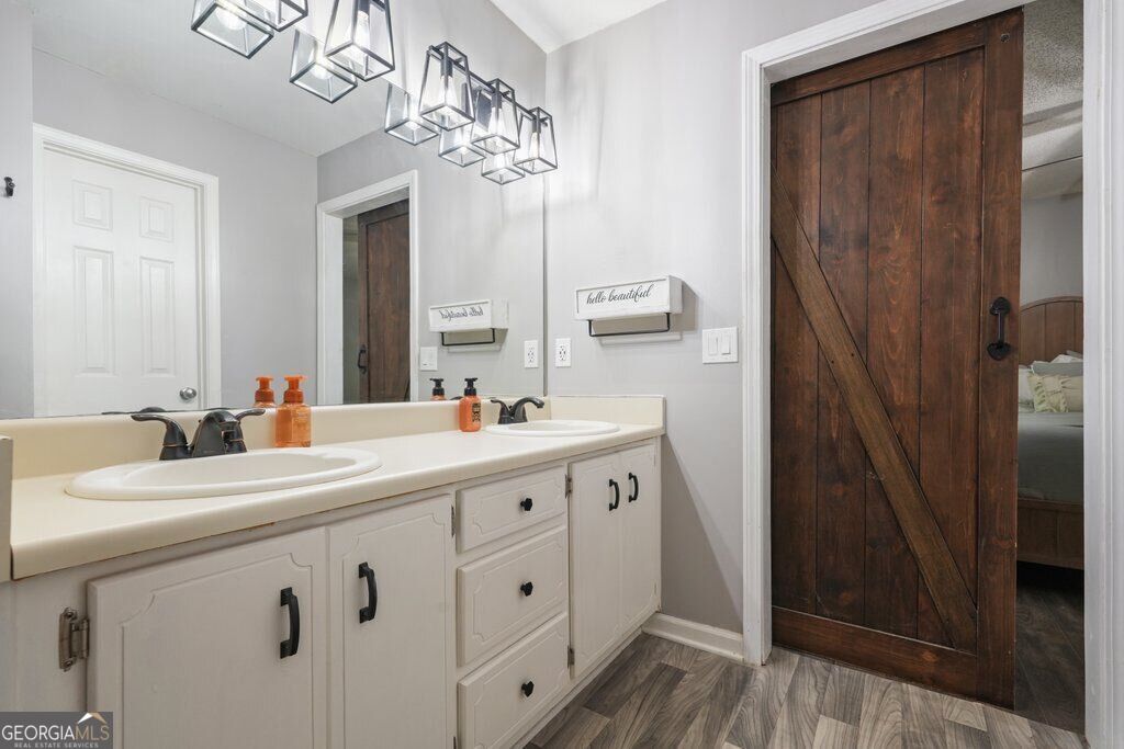 1372 Towne Harbor Trail Property Photo 23