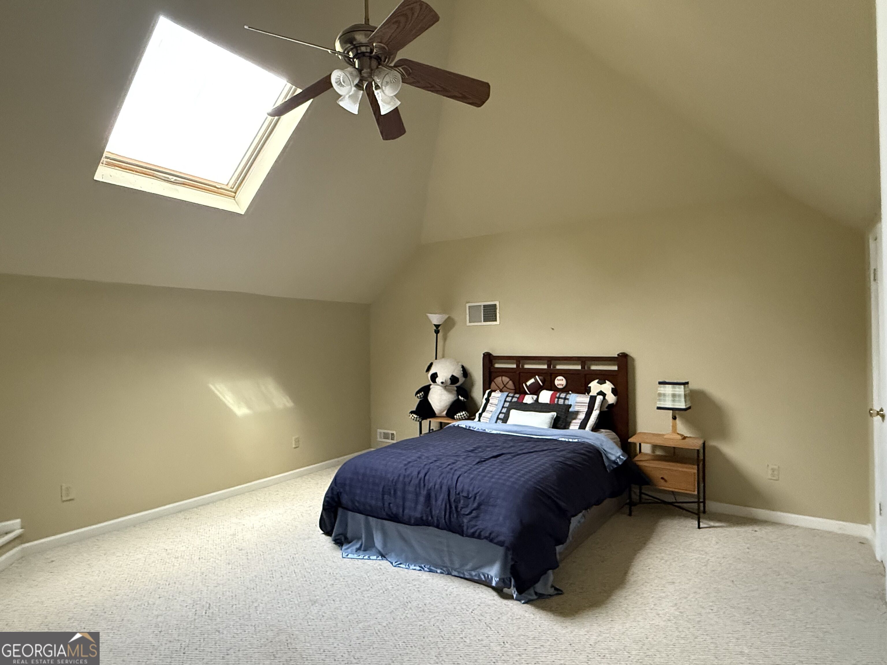 2072 Little River Drive Property Photo 10