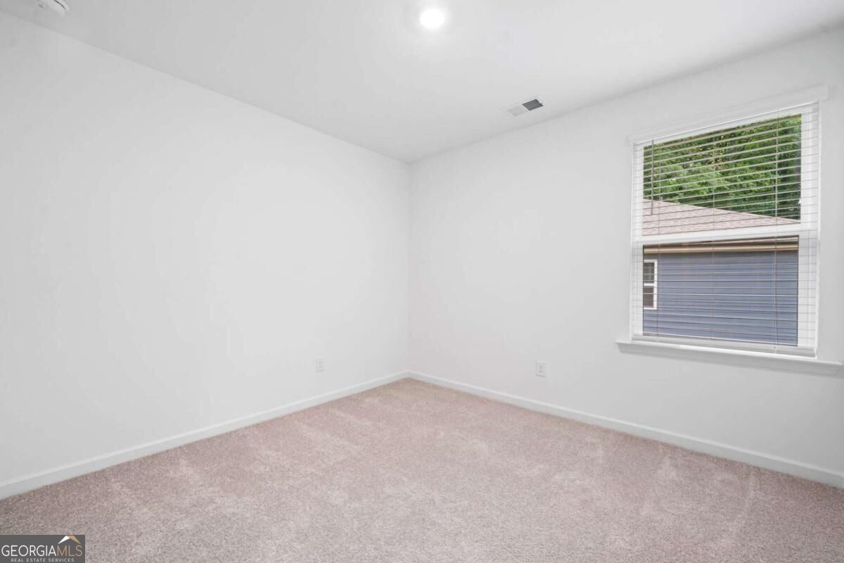 788 Evergreen Road Property Photo 18