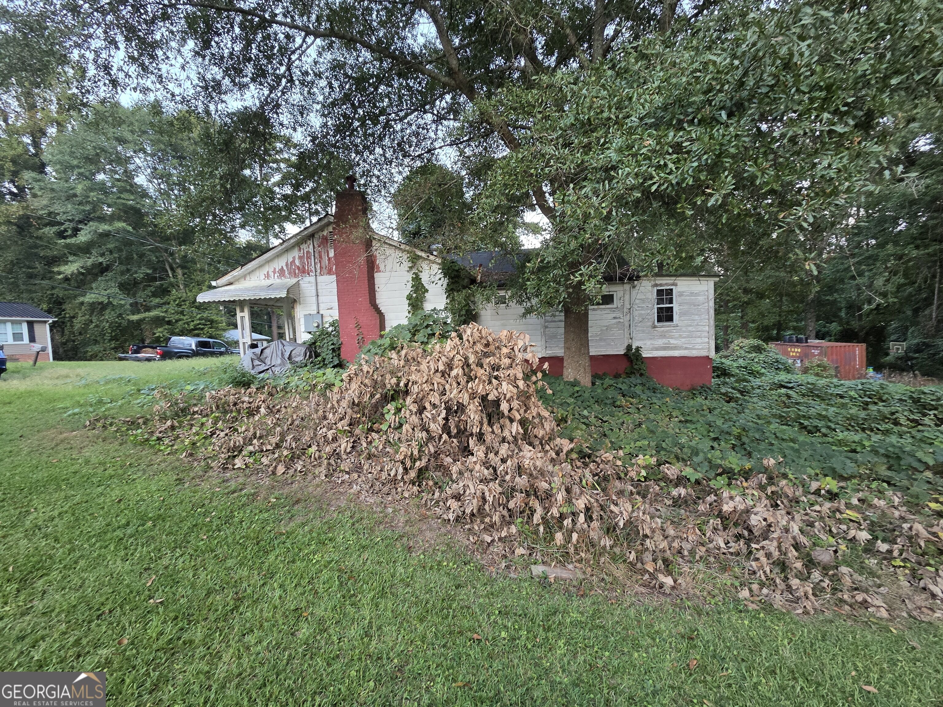 206 Edwards Street Property Photo 4