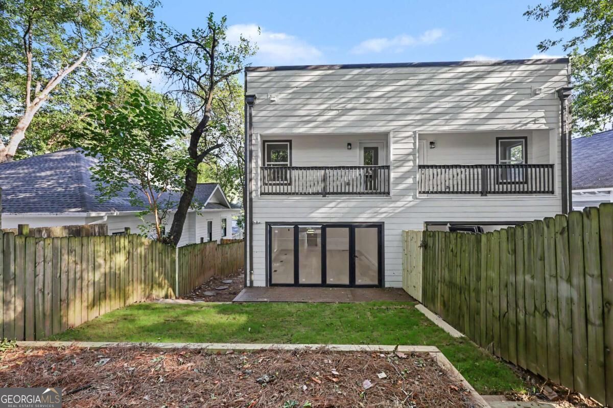 371 5th Street Ne Property Photo 6