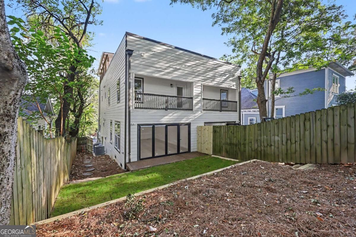 371 5th Street Ne Property Photo 7