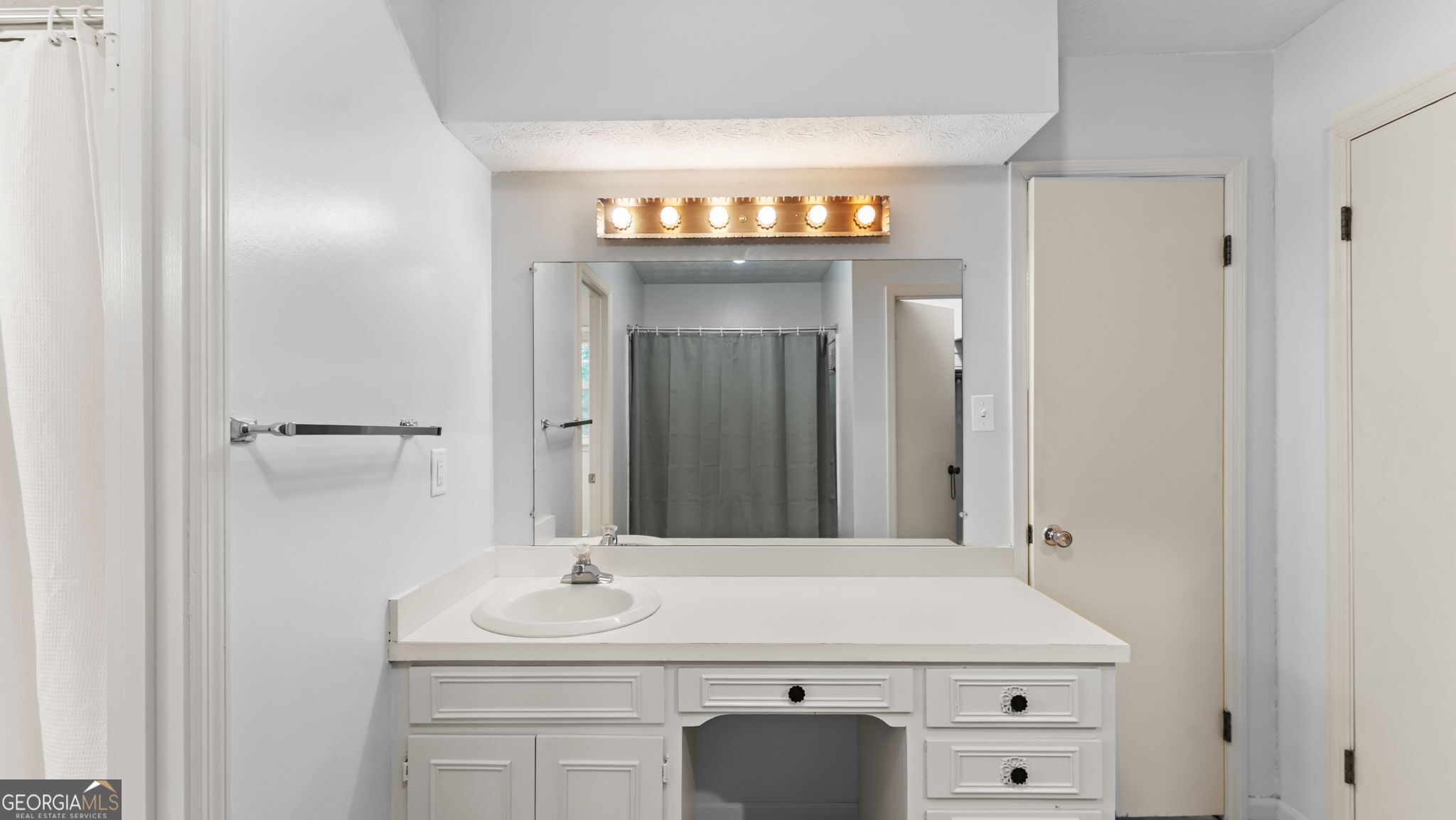 2679 Regency Drive E Property Photo 50