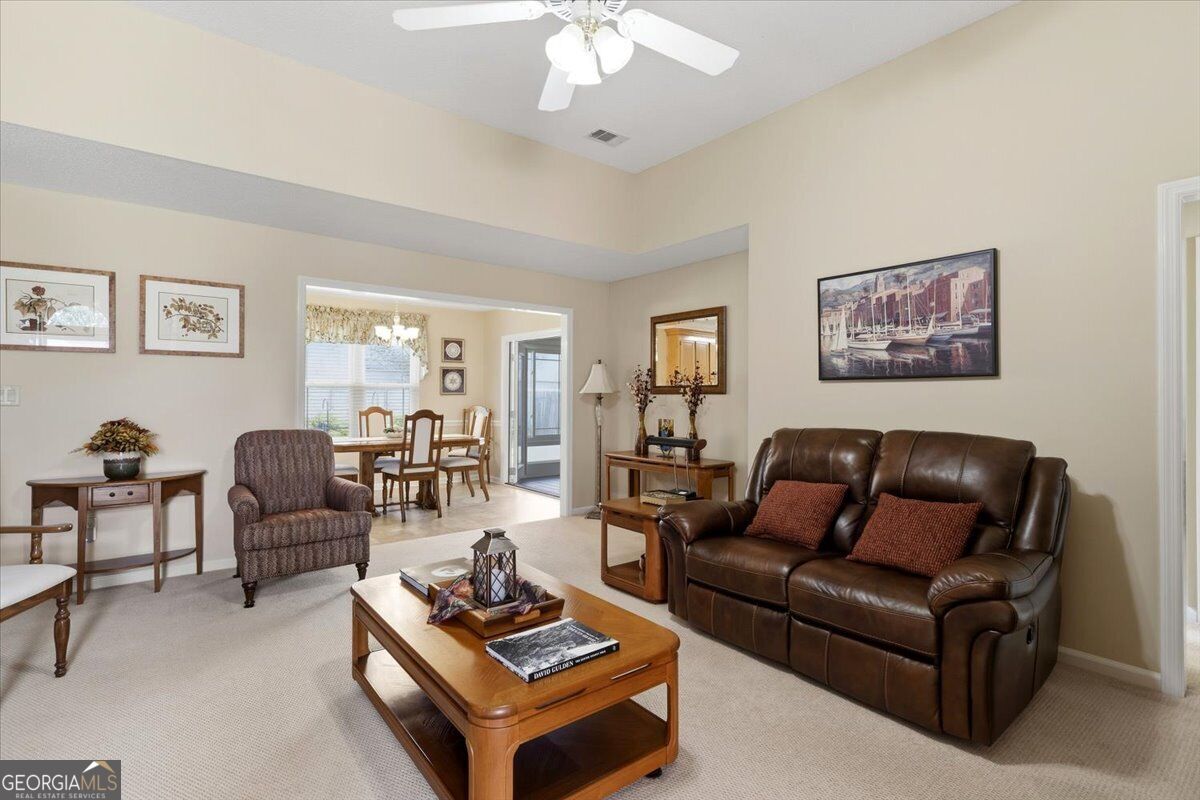 106 Galaxy Avenue Property Photo 5