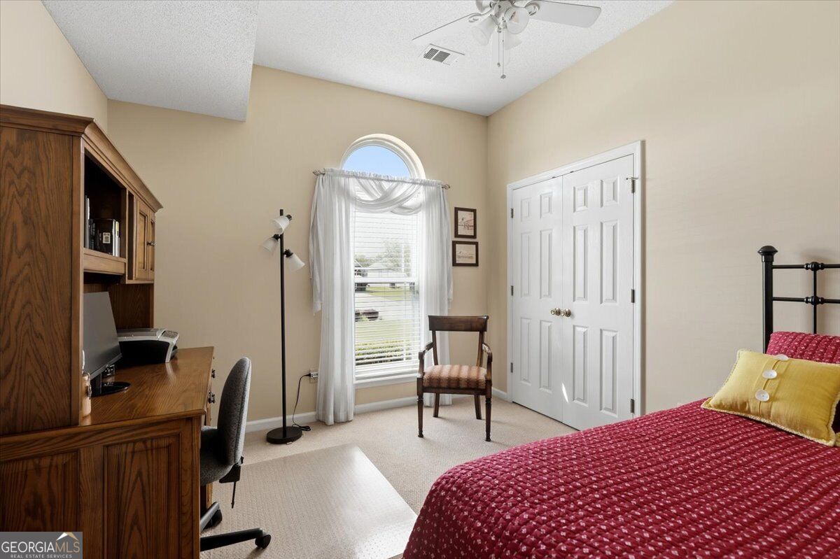 106 Galaxy Avenue Property Photo 9