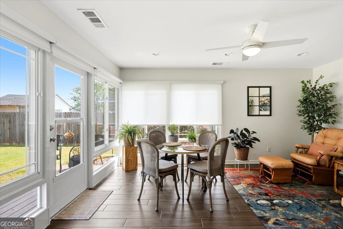 106 Galaxy Avenue Property Photo 19