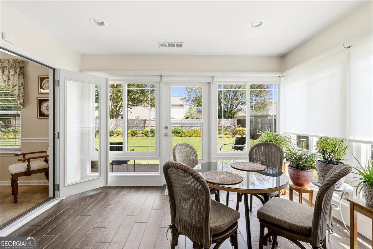 106 Galaxy Avenue Property Photo 21