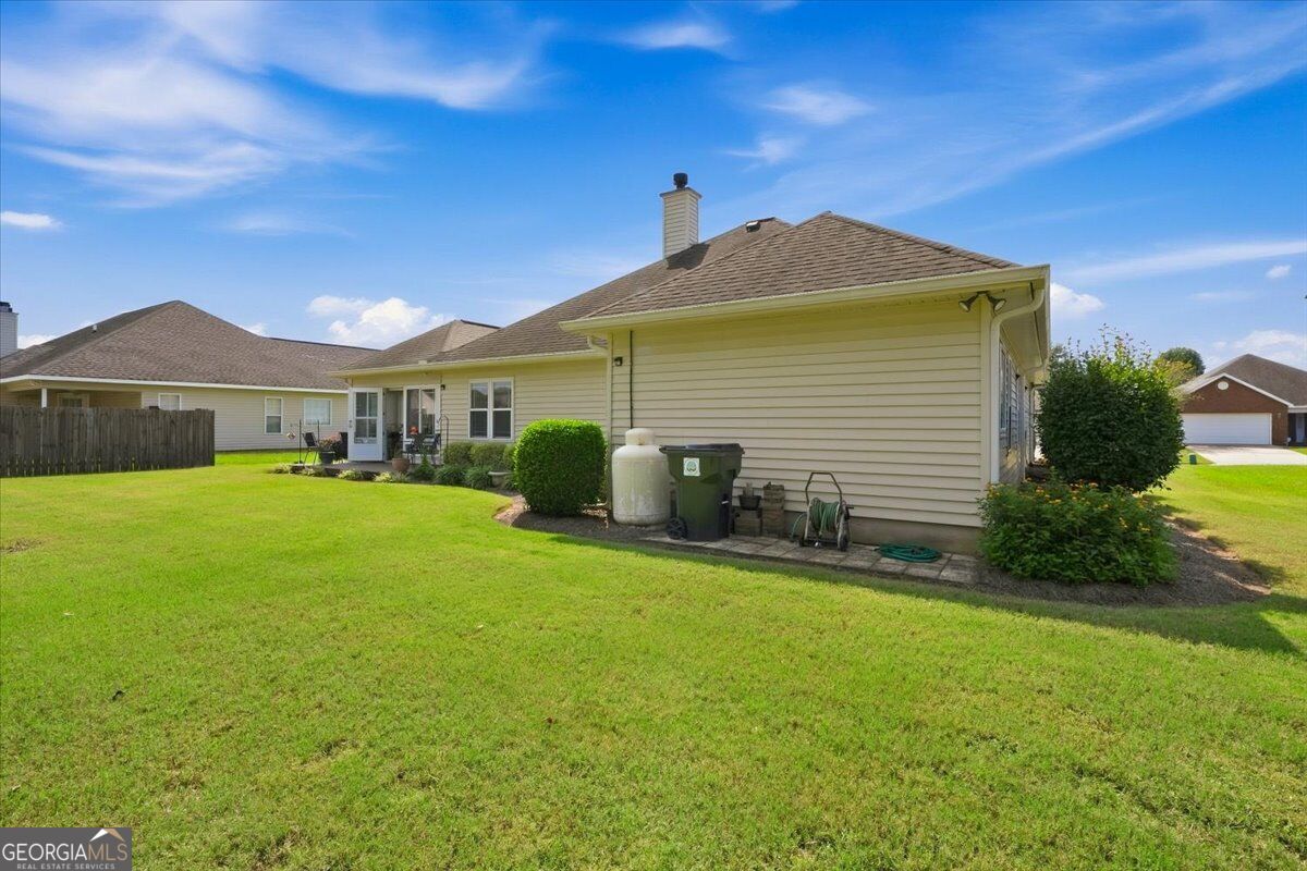 106 Galaxy Avenue Property Photo 35