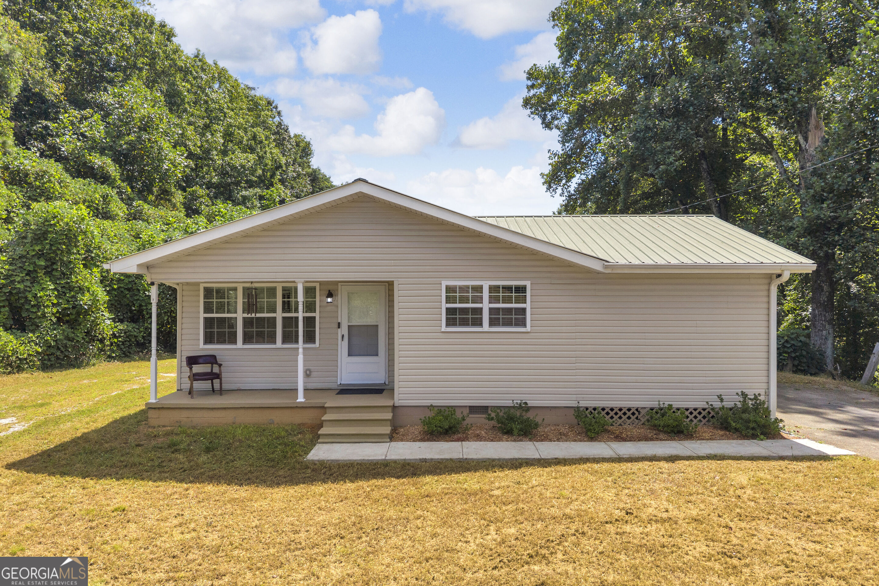 530 Grandview Avenue Property Photo 4