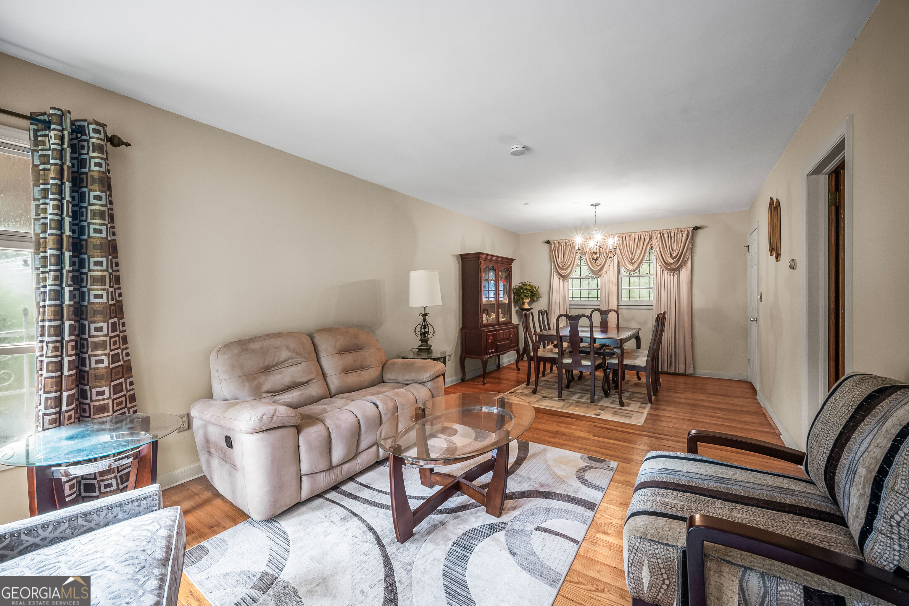 755 Braemar Avenue Sw Property Photo 4