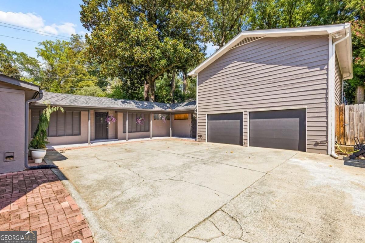 1515 N Morningside Drive Ne Property Photo 71