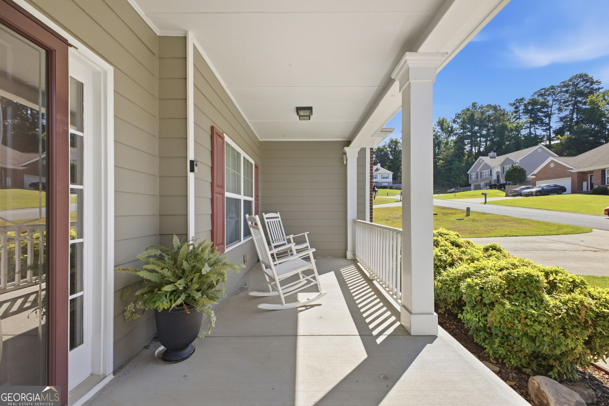 33 Martha's Place Nw Property Photo 2