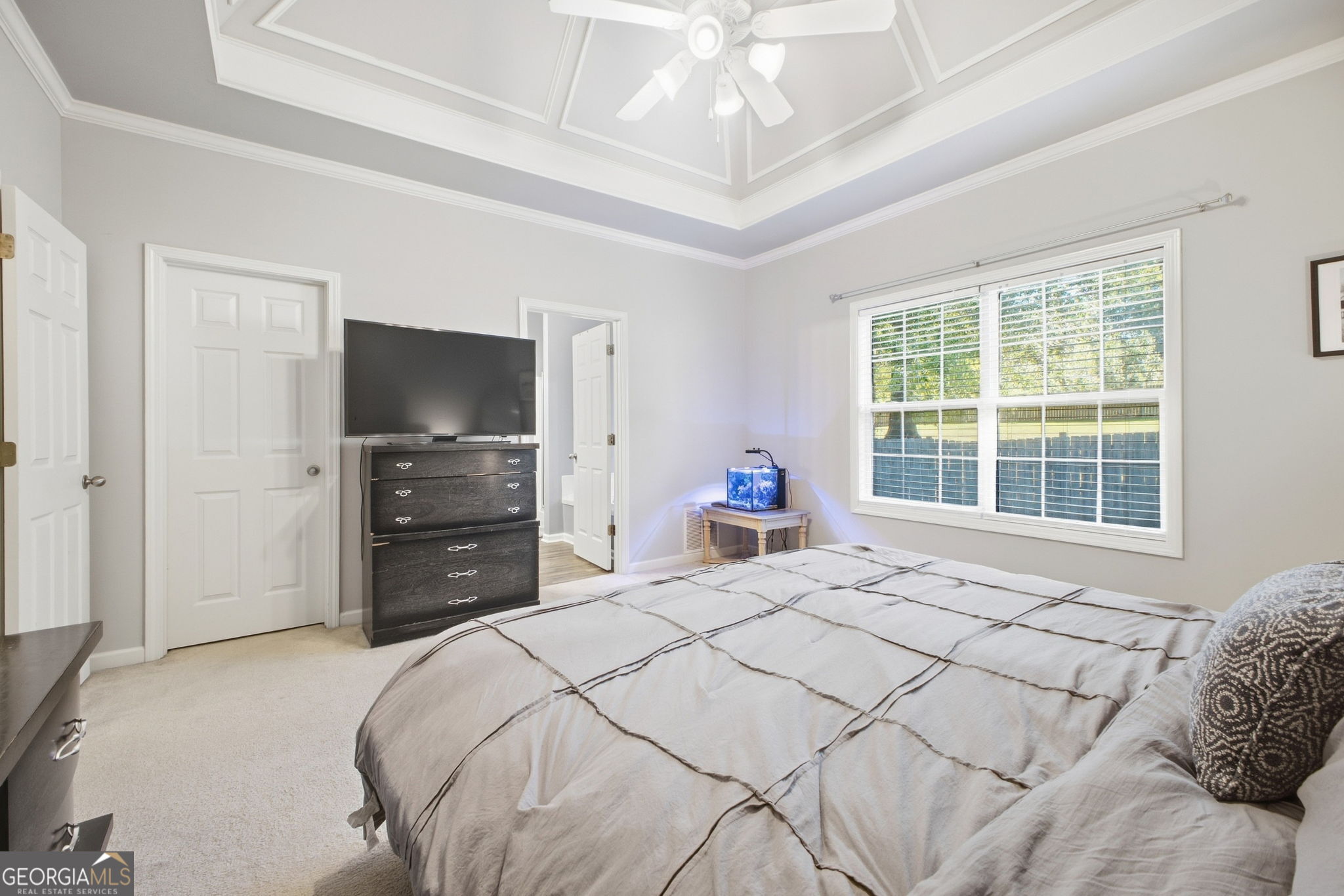 33 Martha's Place Nw Property Photo 10
